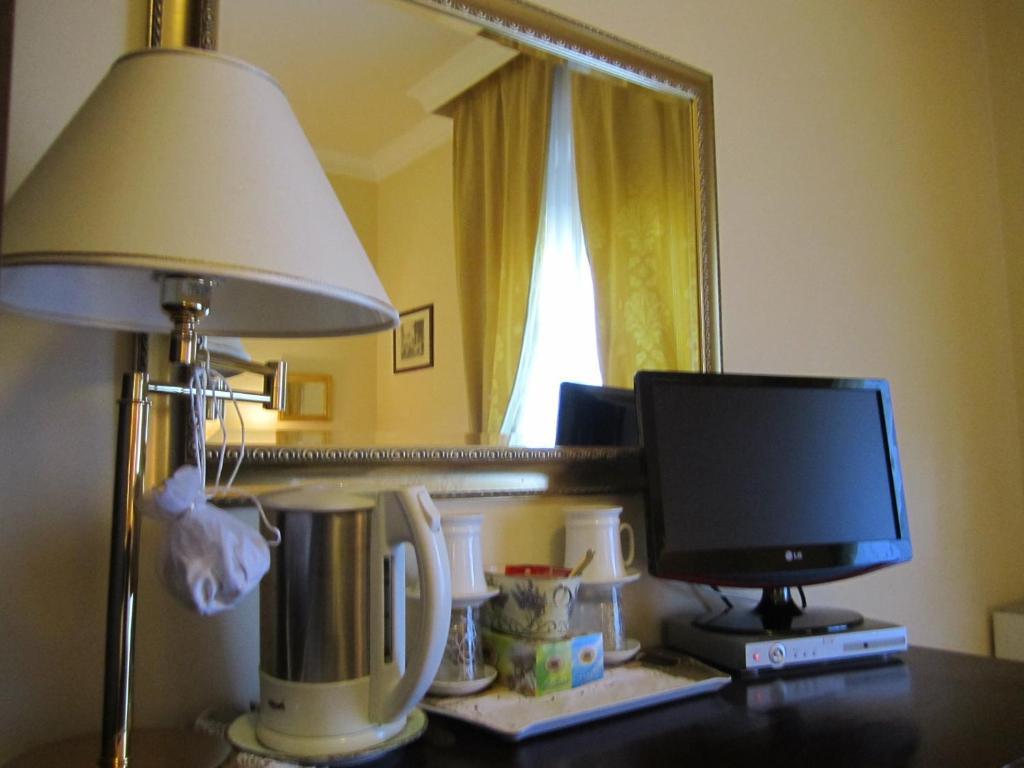 Hotel Villa Castellani Mogliano Cameră foto
